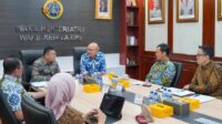 13. Terima Kunjungan Wamenlu, Wamen Ossy Bicarakan Hak Atas Tanah bagi WNA dan Diaspora